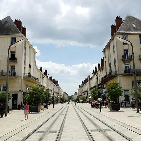 Le Marceau - Plumereau - Rue Nationale * Tours